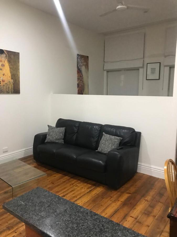 Flinders Lane Apartments Melbourne Bagian luar foto