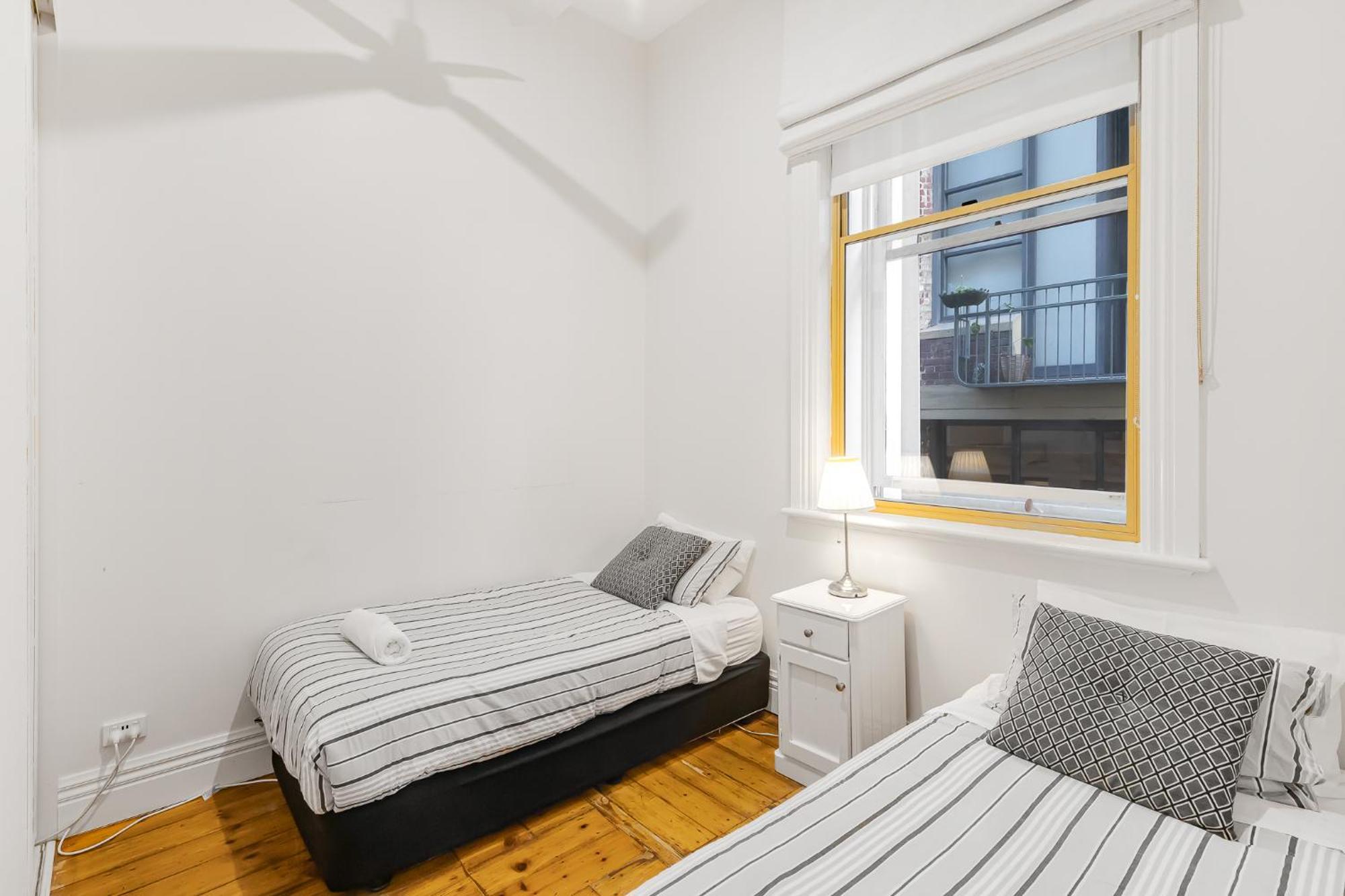 Flinders Lane Apartments Melbourne Bagian luar foto