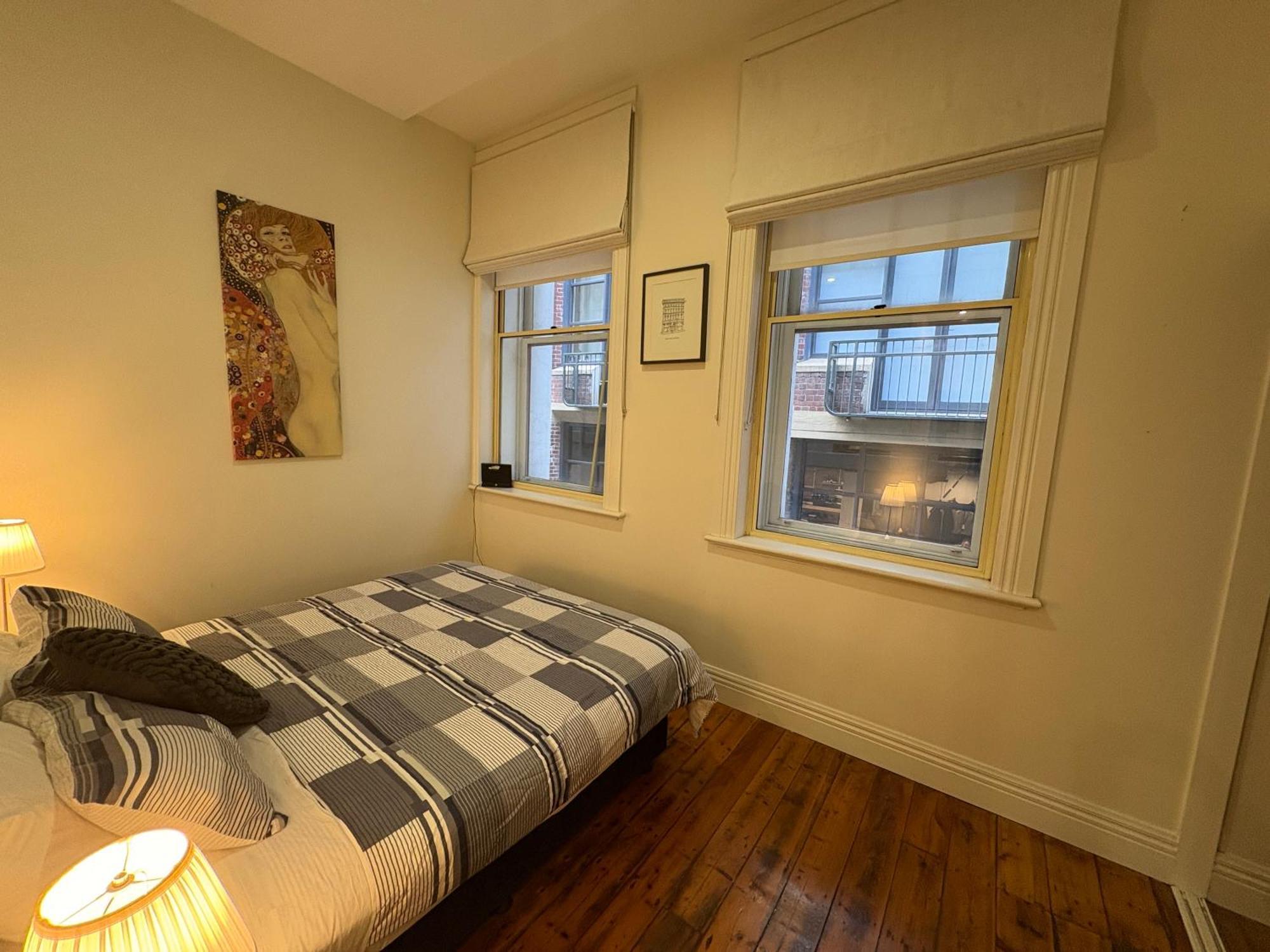 Flinders Lane Apartments Melbourne Bagian luar foto