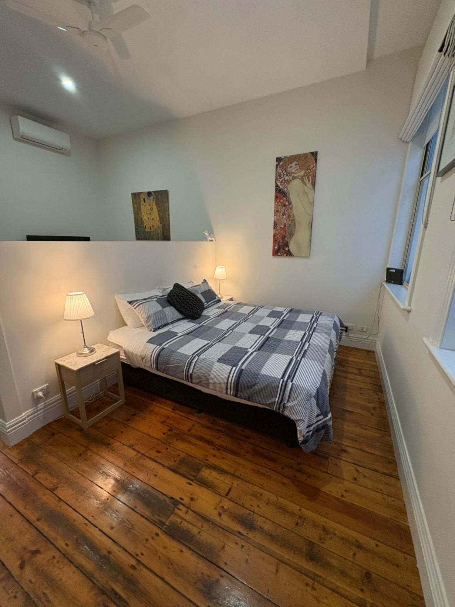 Flinders Lane Apartments Melbourne Bagian luar foto