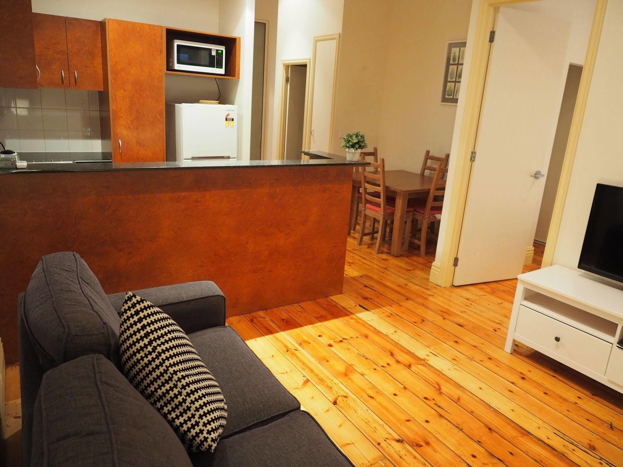 Flinders Lane Apartments Melbourne Bagian luar foto