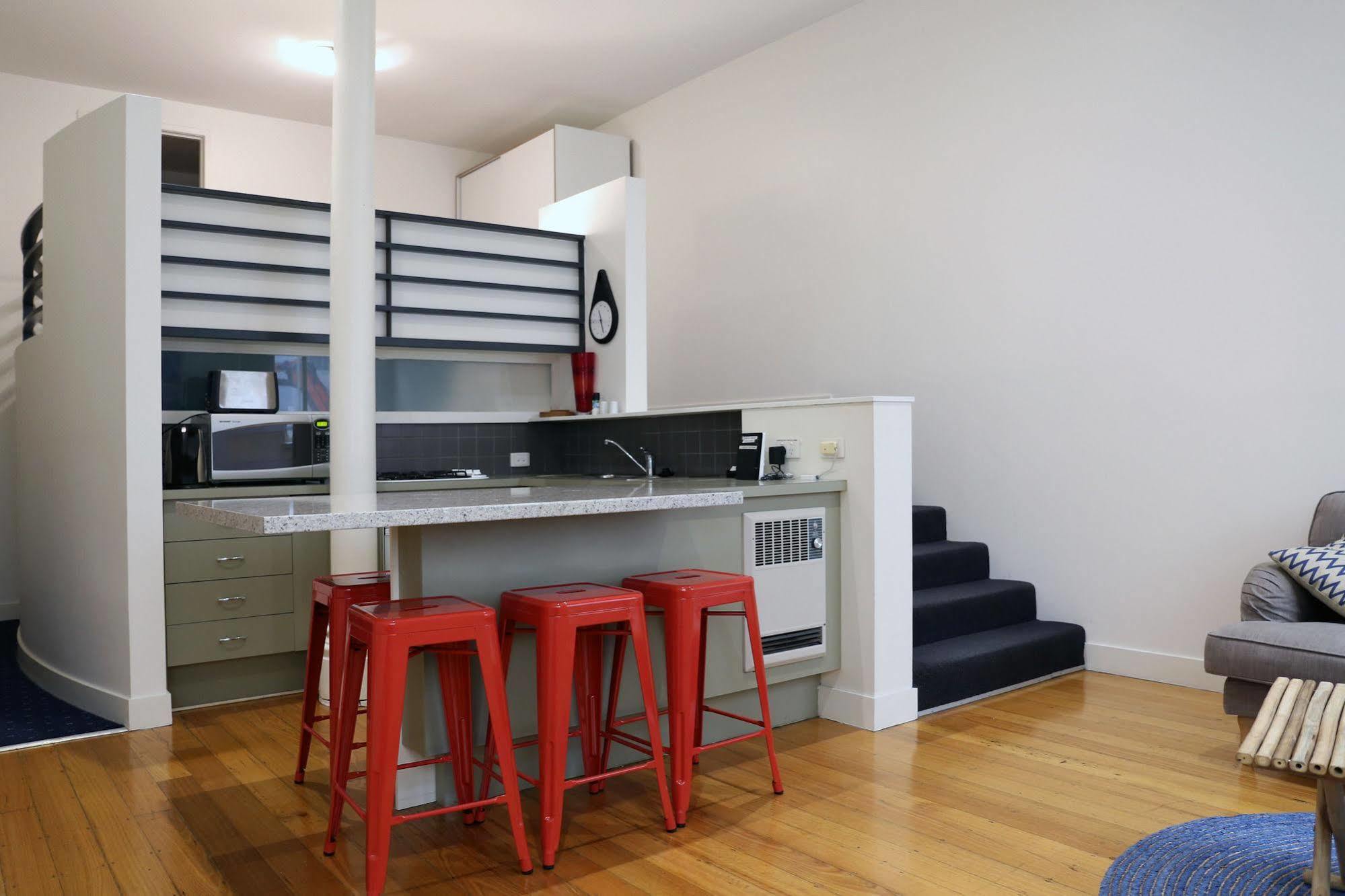 Flinders Lane Apartments Melbourne Bagian luar foto